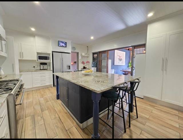 4 BEDROOM HOUSE FOR SALE IN RANDHART